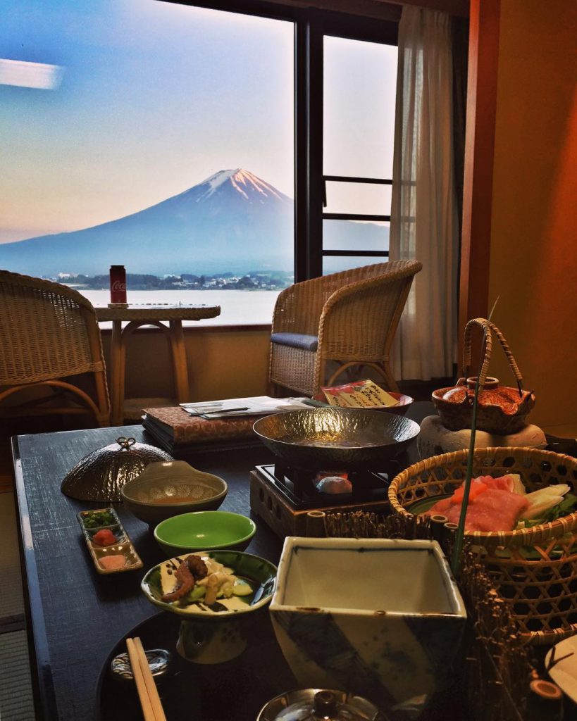 日本山梨, 富士山河口湖, 秀峰閣 湖月, 一泊二食, 露天溫泉